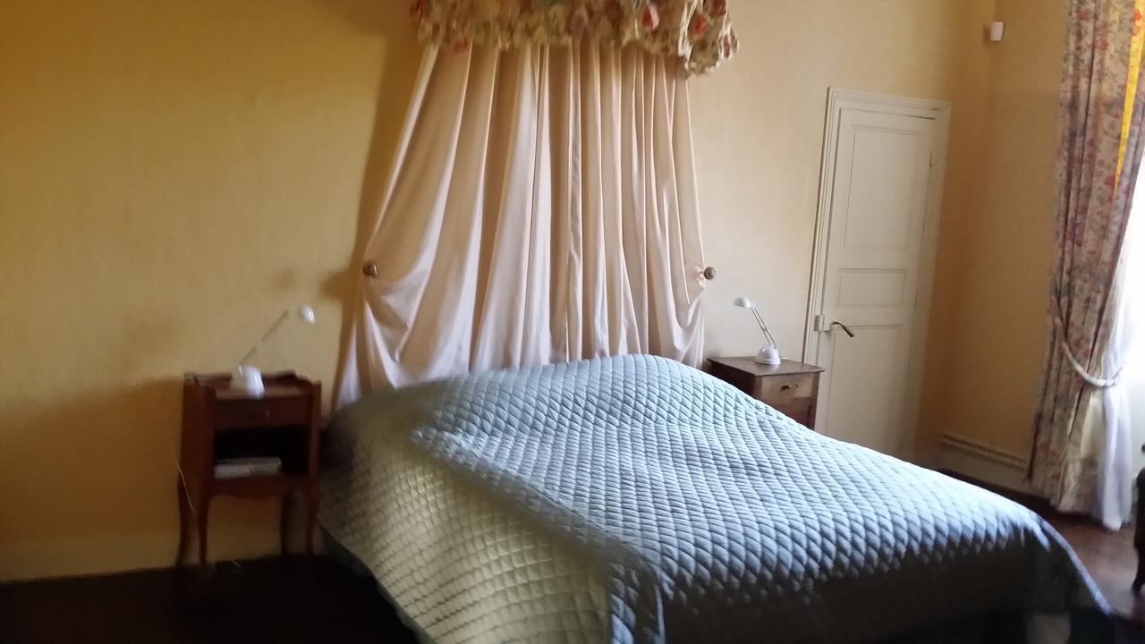 Chateau Manoir De La Leche Touvre Zimmer foto